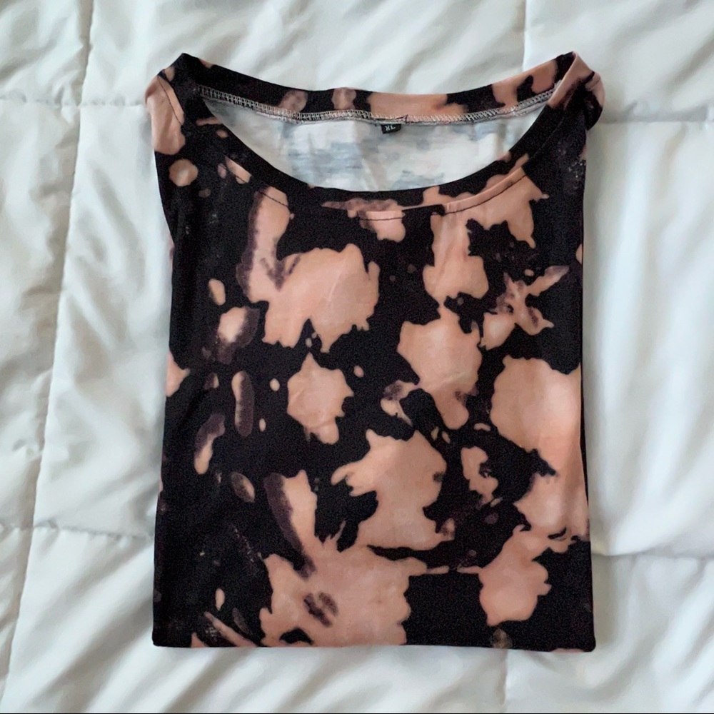 Two Cute Tops - Picture 4 of 9
